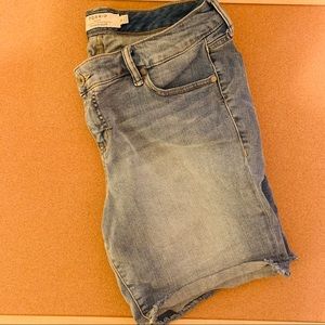 Torrid size 16 denim shorts